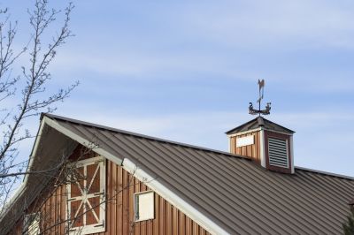 Barn Roof Construction in Newport, RI