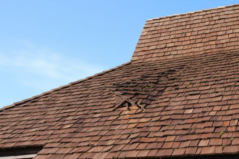 Wood Shake Roof Replacement in Newport, RI