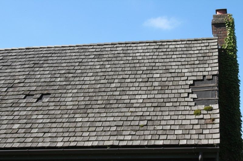 Wood Shake Roof Replacement in Saunderstown, RI